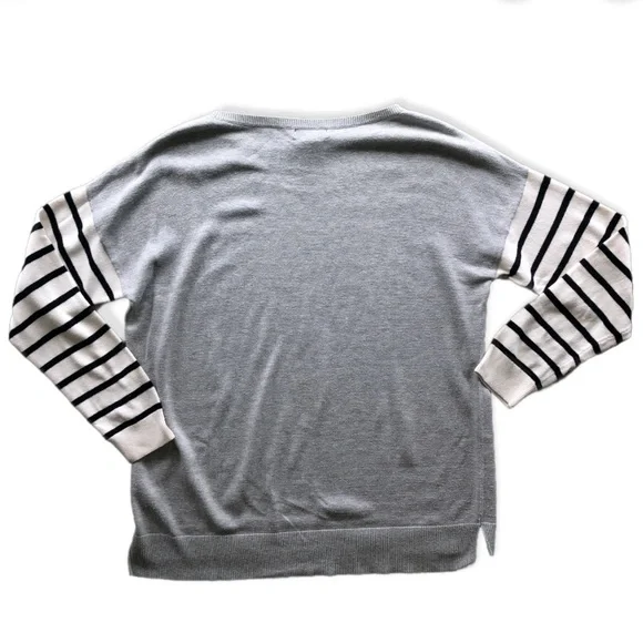 American Living Sweatshirt - Picture 2 of 5